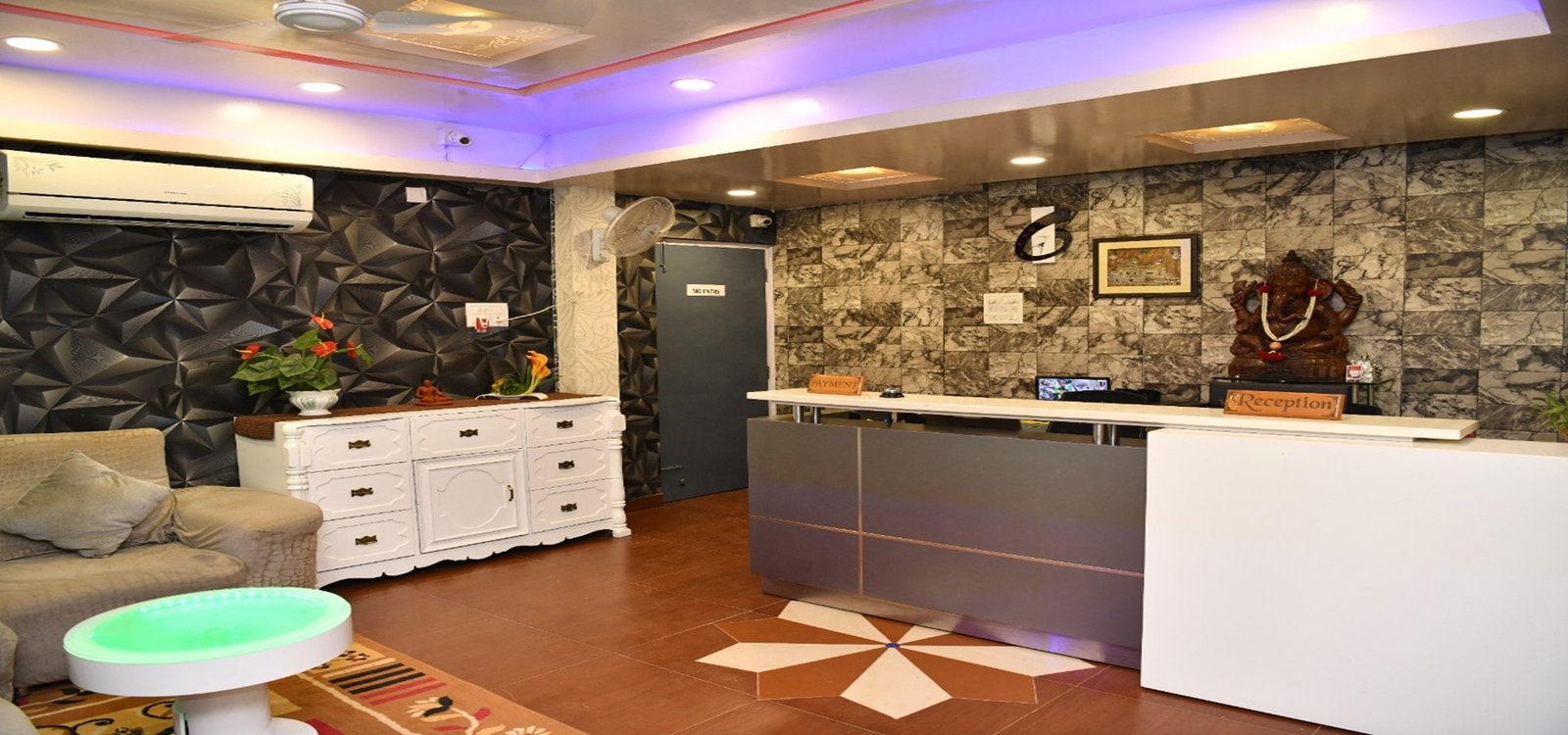 business tour package